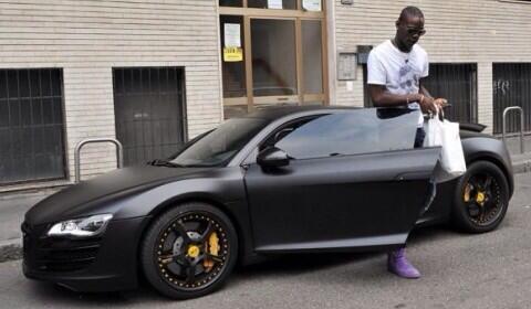 auto Balotelli