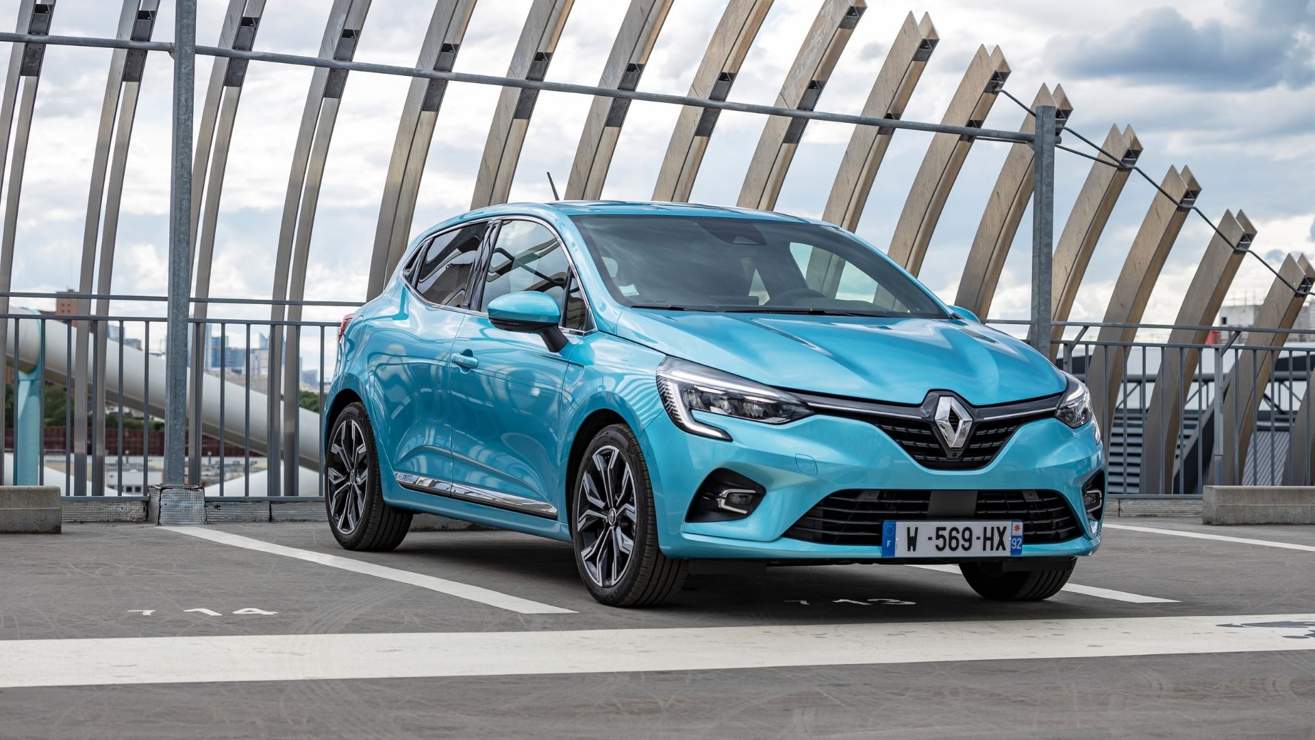 Renault Clio E-Tech Hybrid prezzo