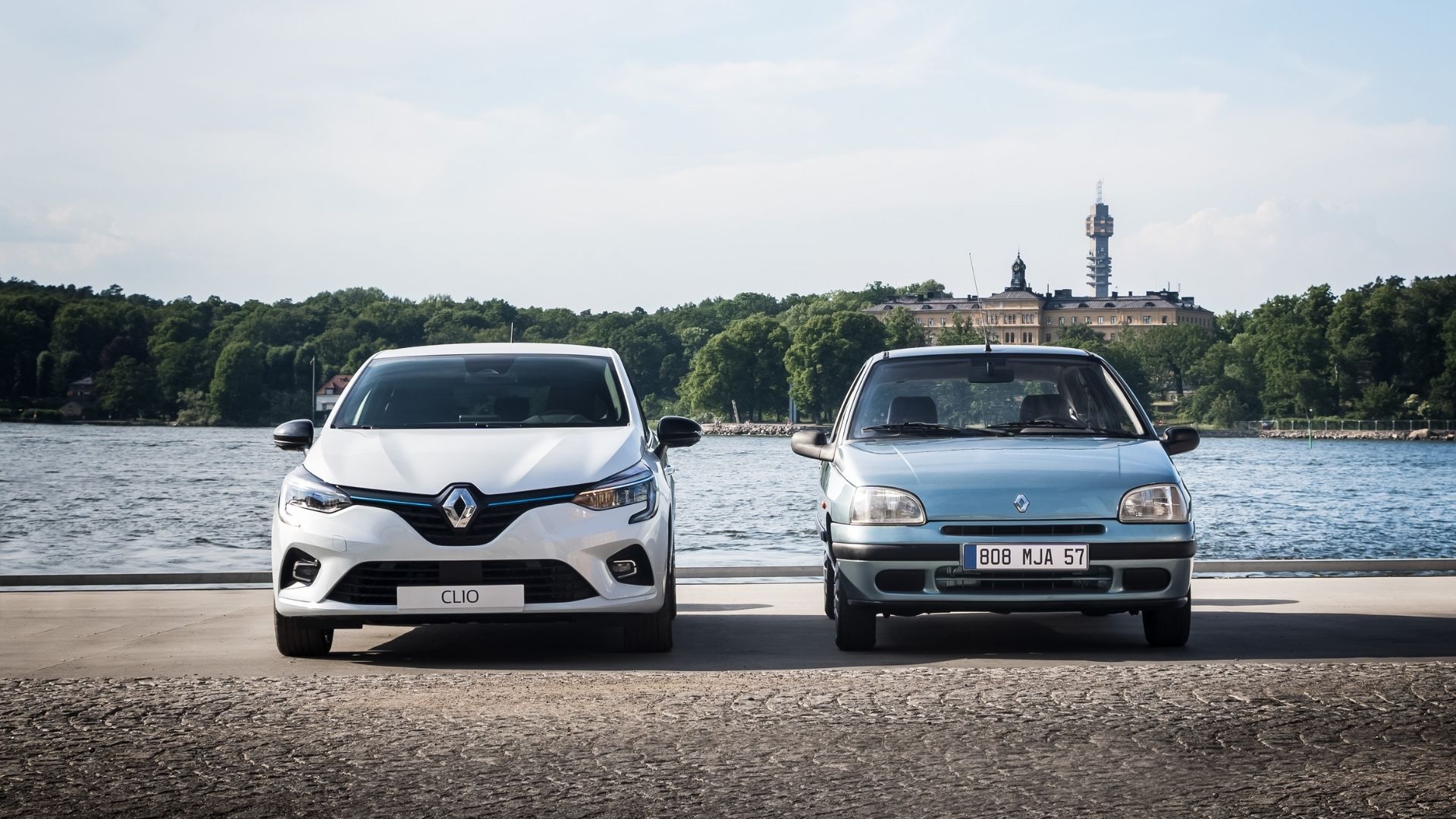 Renault Clio E-Tech Hybrid