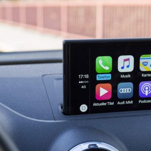 Apple CarPlay