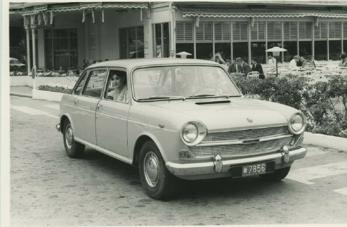 austin 1800