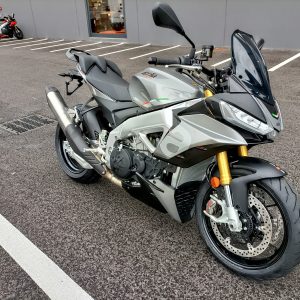 Aprilia Tuono V4 2021