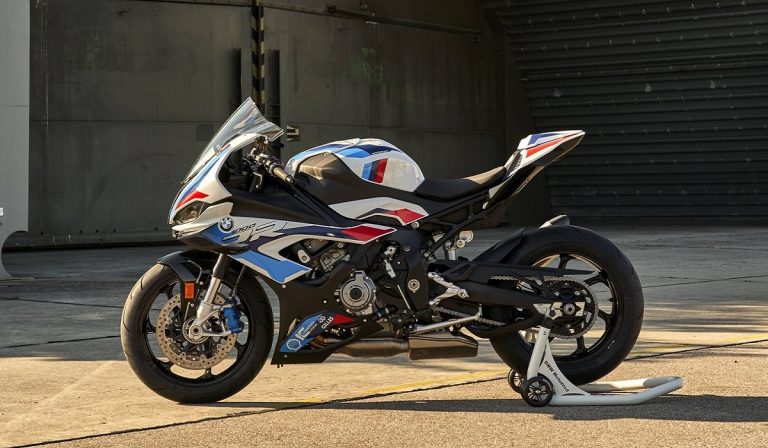 Bmw M 1000 RR 2021 caratteristiche