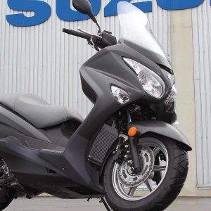 Tutto quello che c'è da sapere sullo scooter Suzuki Burgman Suzuki Burgman UH 200