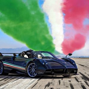 pagani huayra tricolore