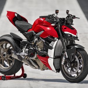 Come-Potrebbe-Essere-Ducati-Streetfighter-V2