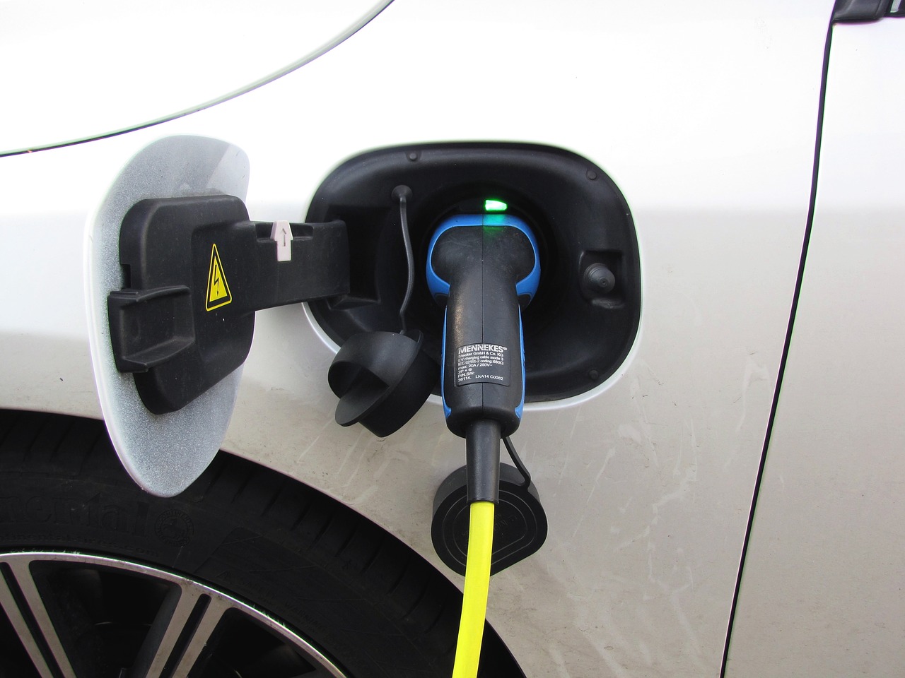 auto elettriche con più autonomia