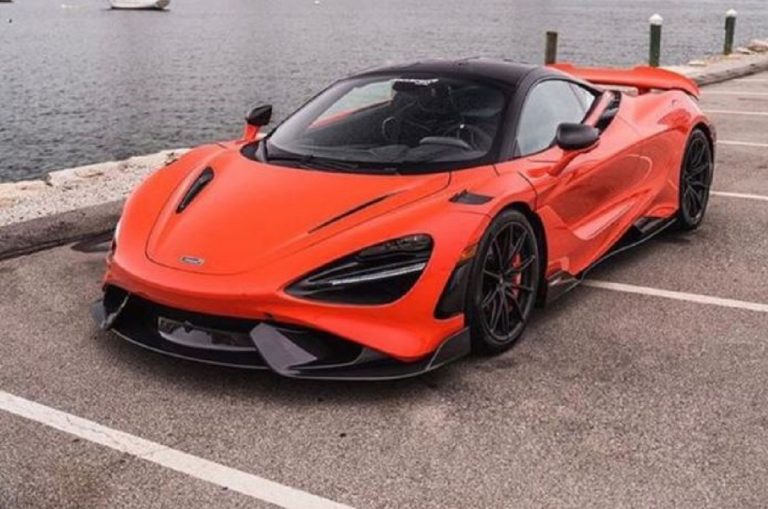 mclaren 765 LT Spider il lusso di una sportiva