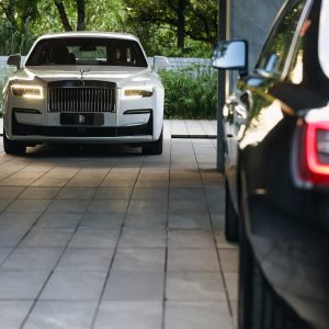 List-Best-Luxury-Cars-Market-2021