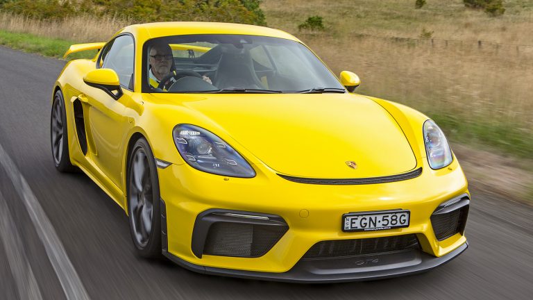 718 Cayman GT4