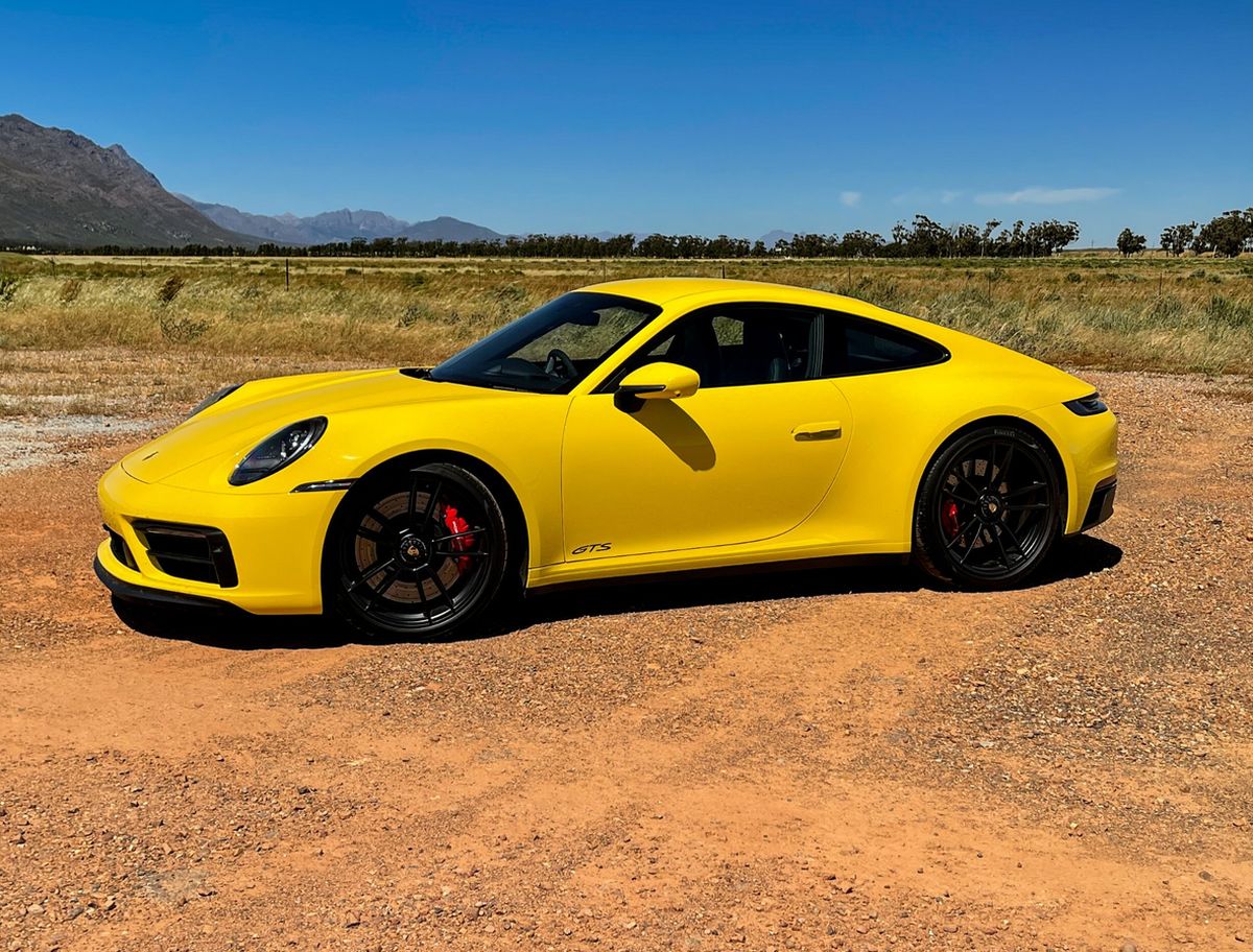 Porsche 911 GTS