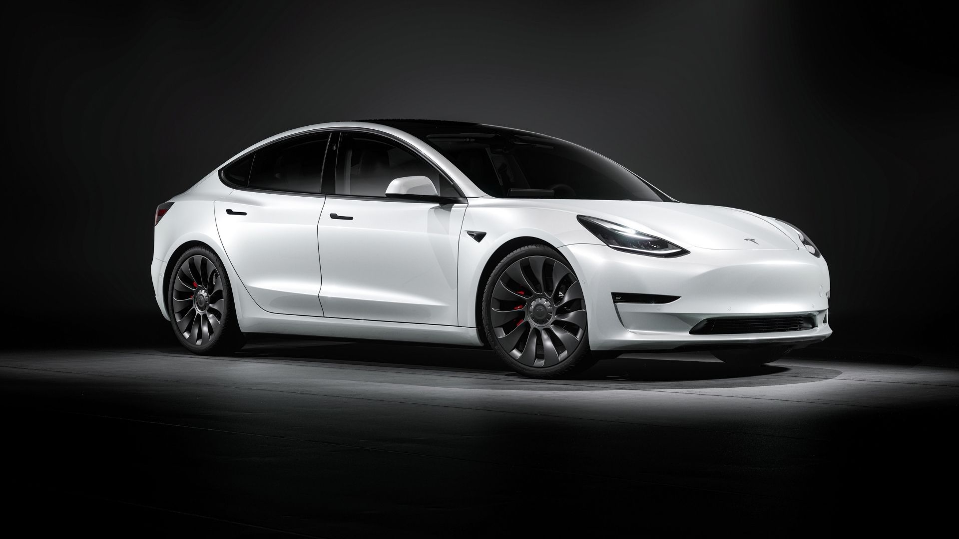 Tesla Model 3 2021 test drive