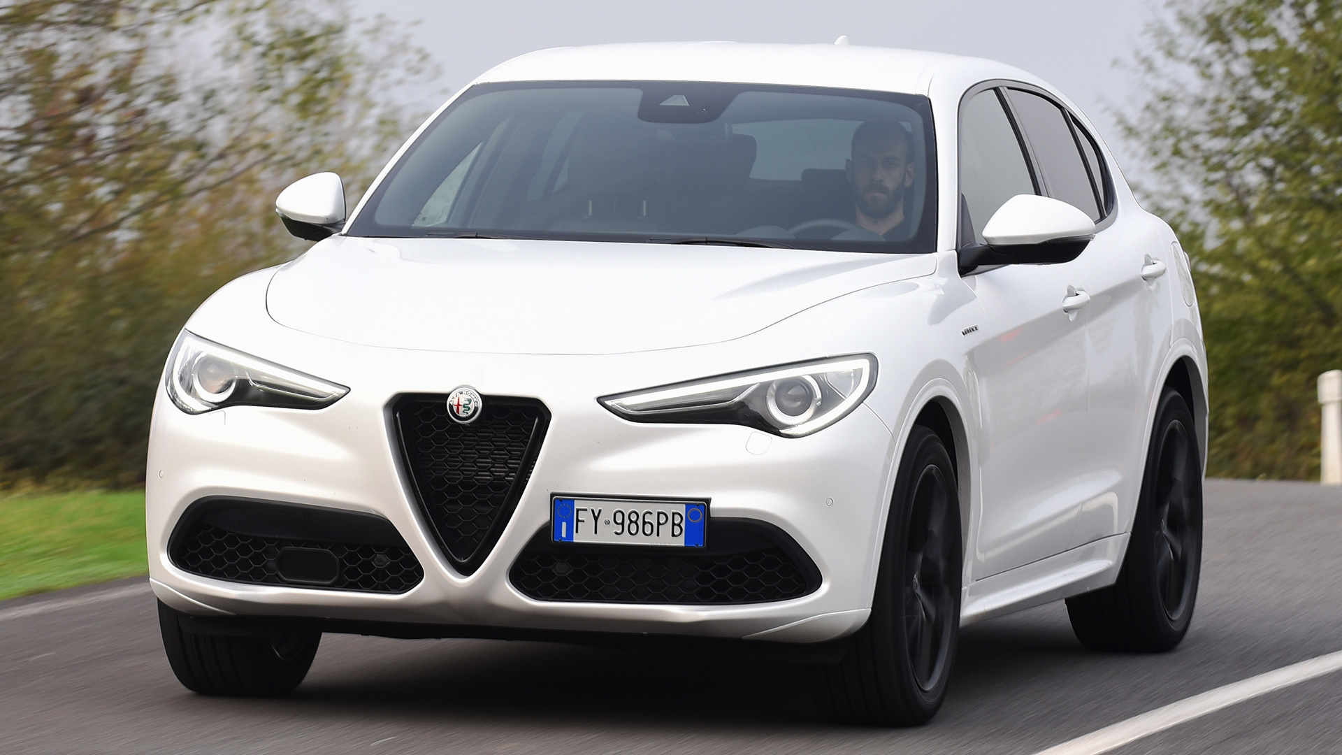 alfa romeo stelvio