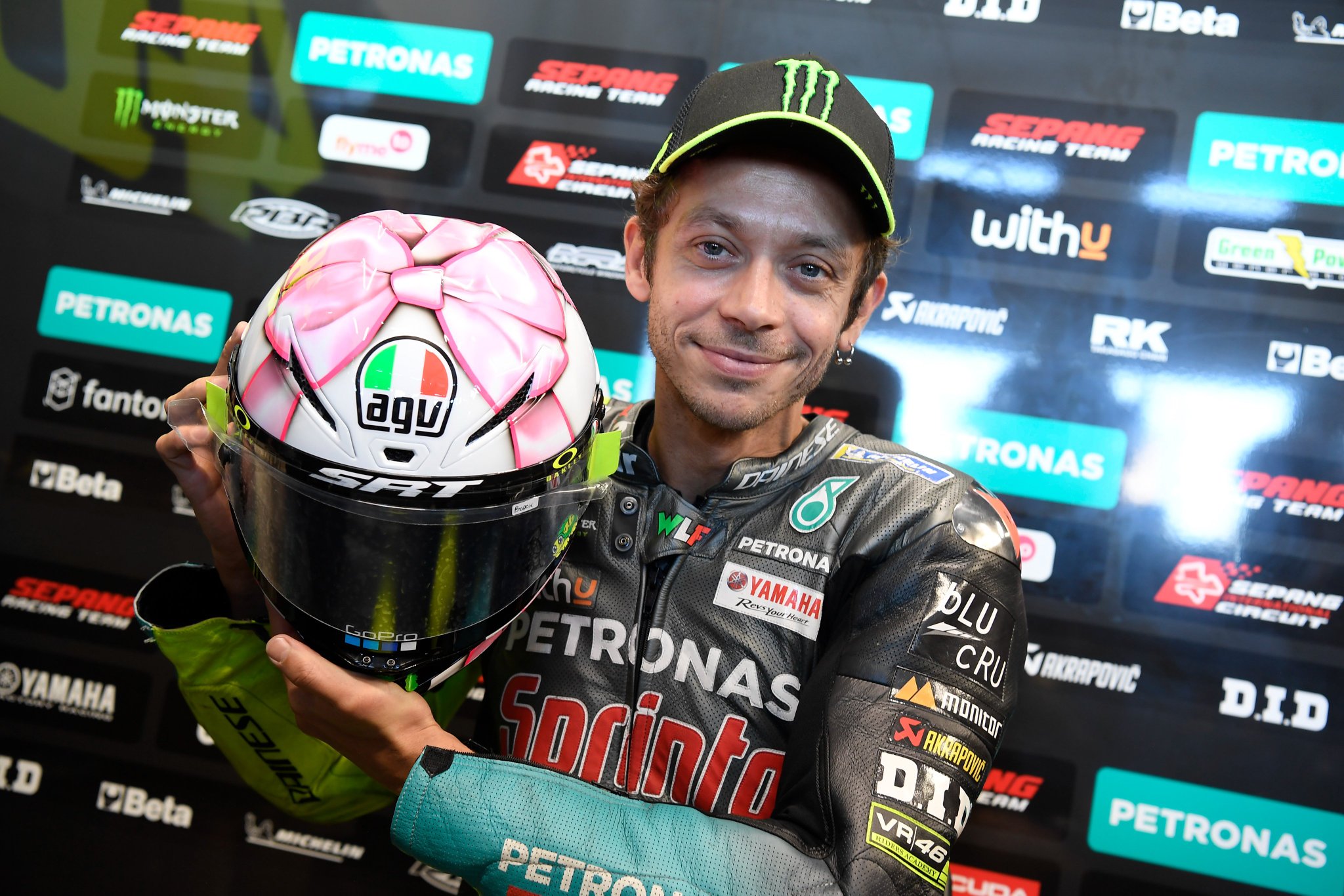 Valentino-Rossi-Helmet-Daughter