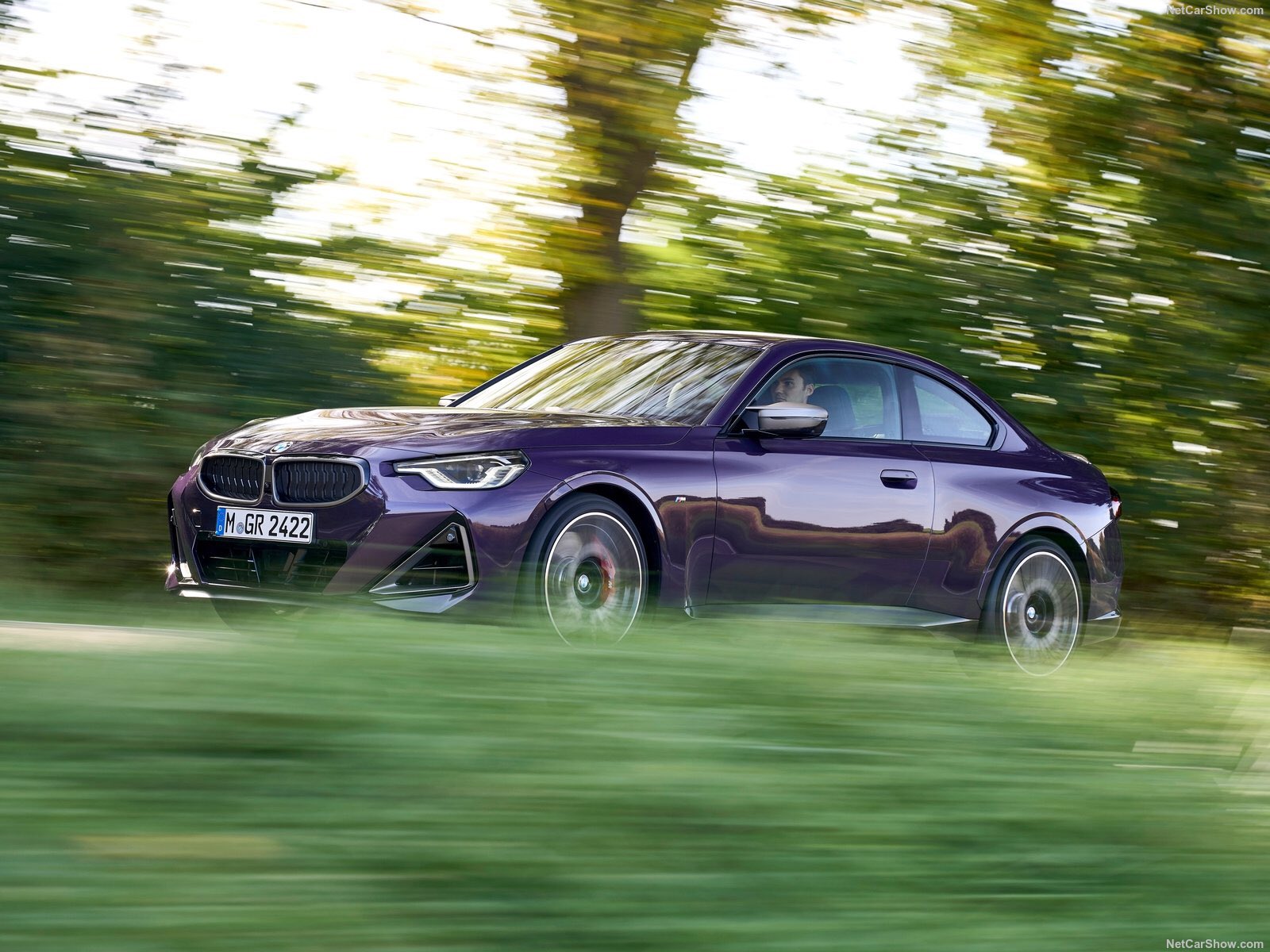 BMW-M240i-XDrive-1