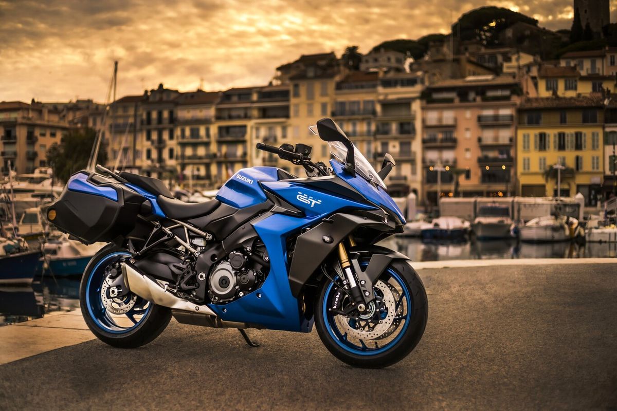 Suzuki Gsx S 1000 Gt Prezzo E Scheda Tecnica Motorimagazine It | Free ...