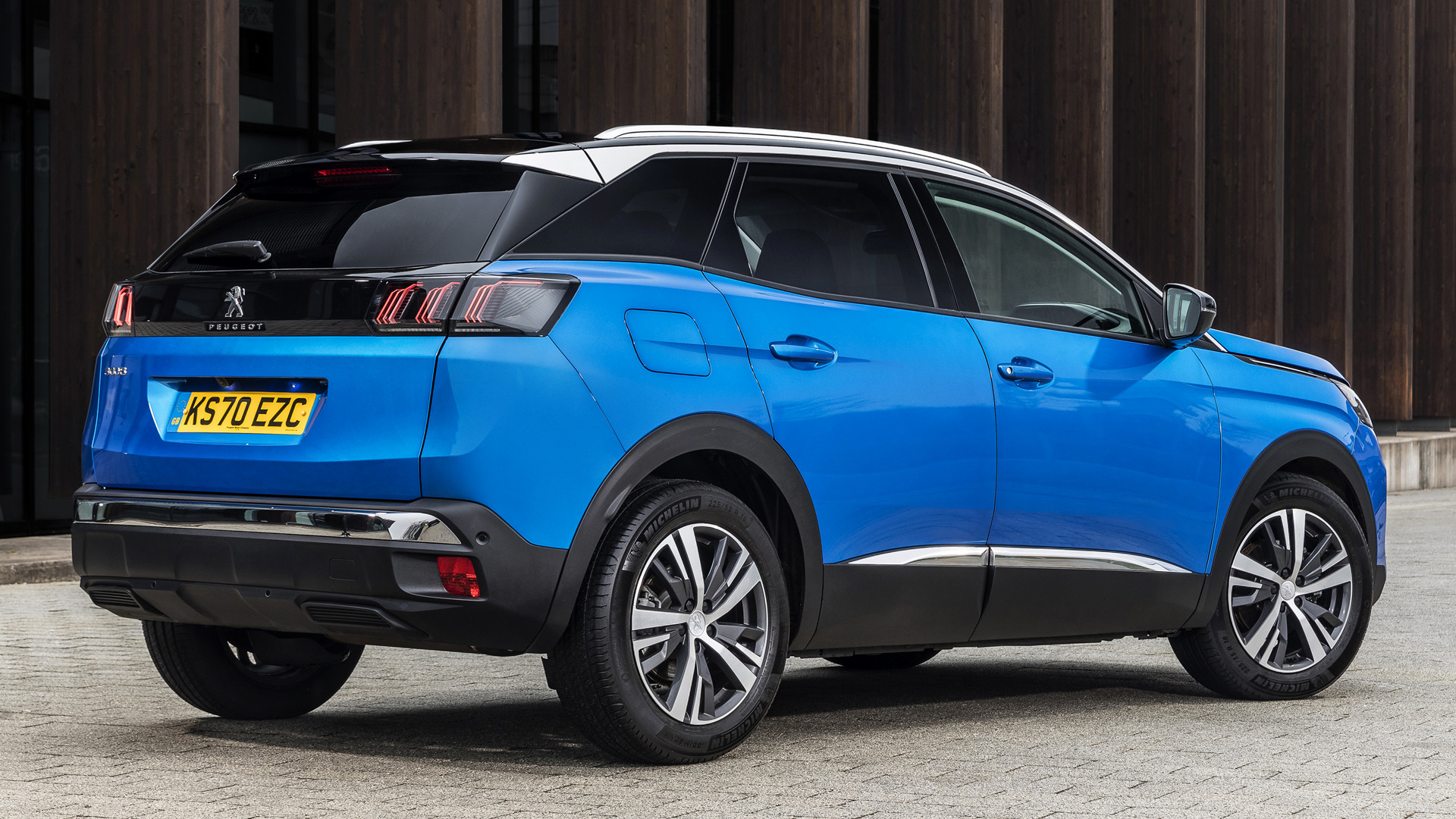 peugeot 3008 nuovi dettagli