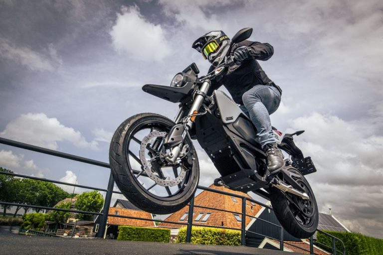 Zero Motorcycles FXE