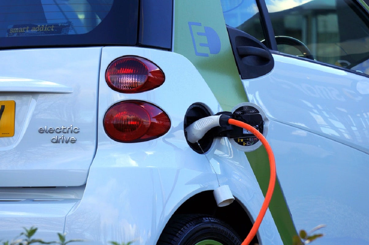 acquistare auto elettriche conviene