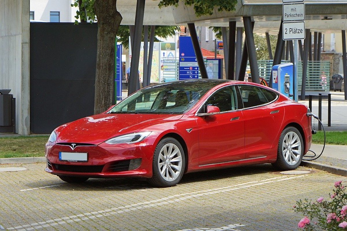 tesla s