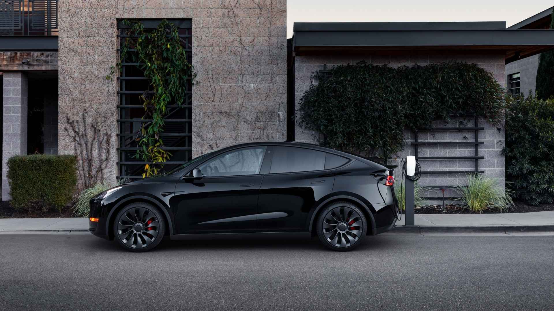 Tesla Model Y long range 2022