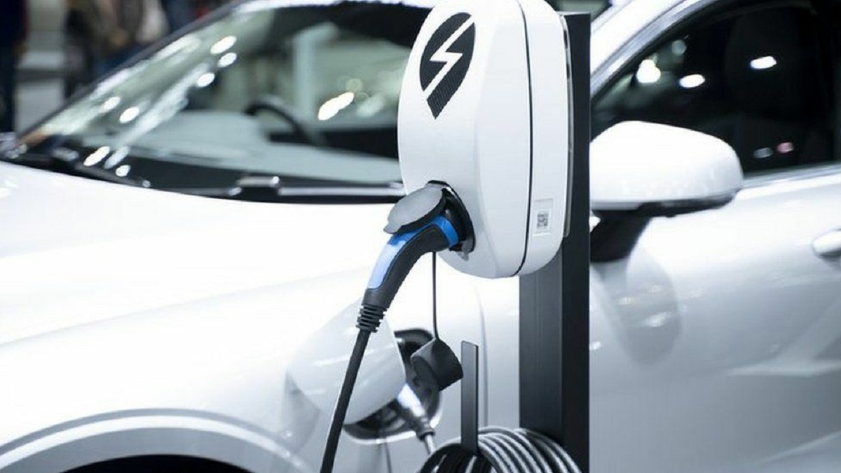 EV-Cars-How-To-Do-Maintenance-3