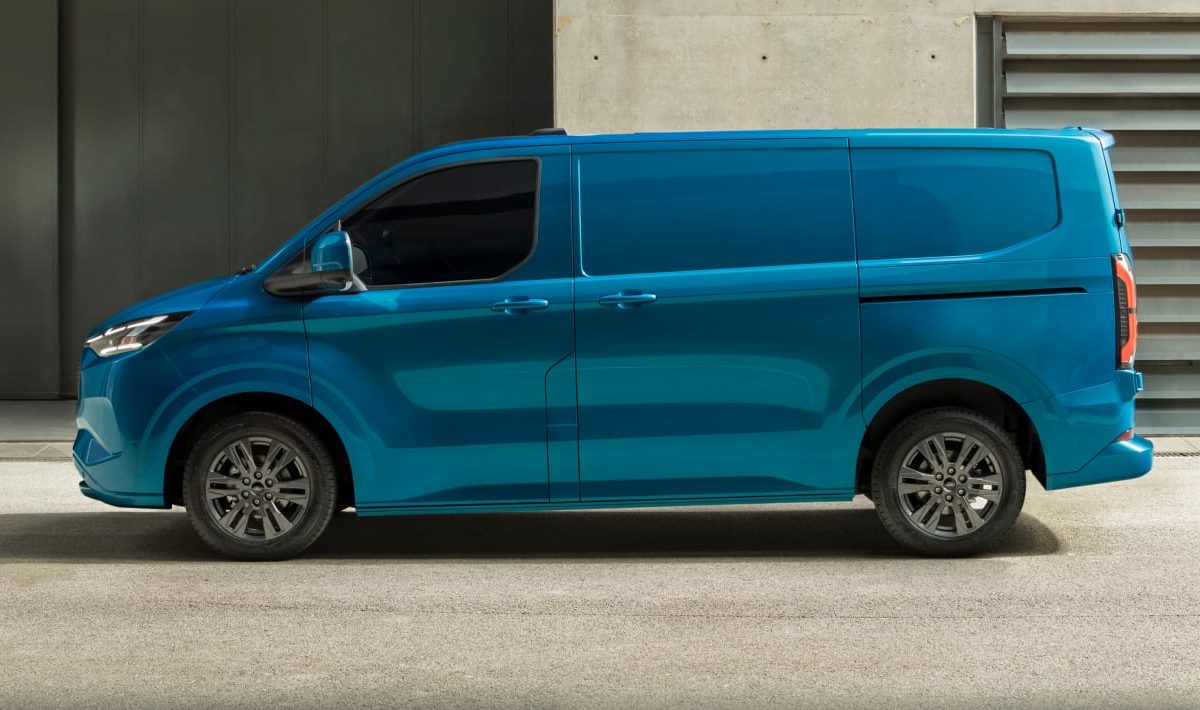 Ford E-Transit Custom caratteristiche