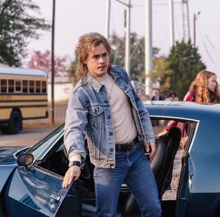 Cars-in-Stranger-Things-Season-1-to-3