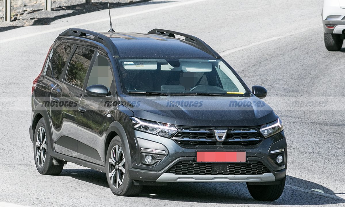 Dacia Jogger ibrida dettagli