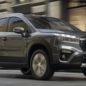 Suzuki S-Cross ibrida prezzi