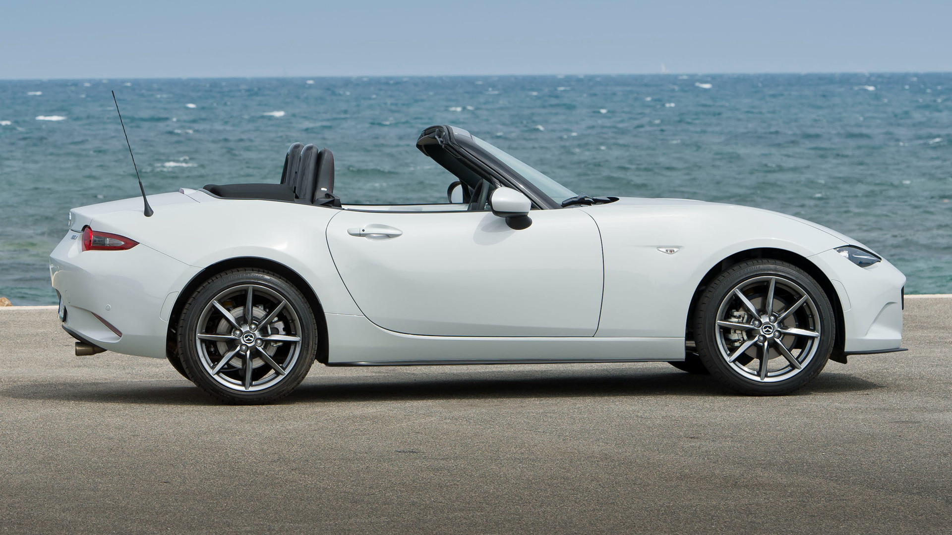 Mazda MX-5 shooting brake