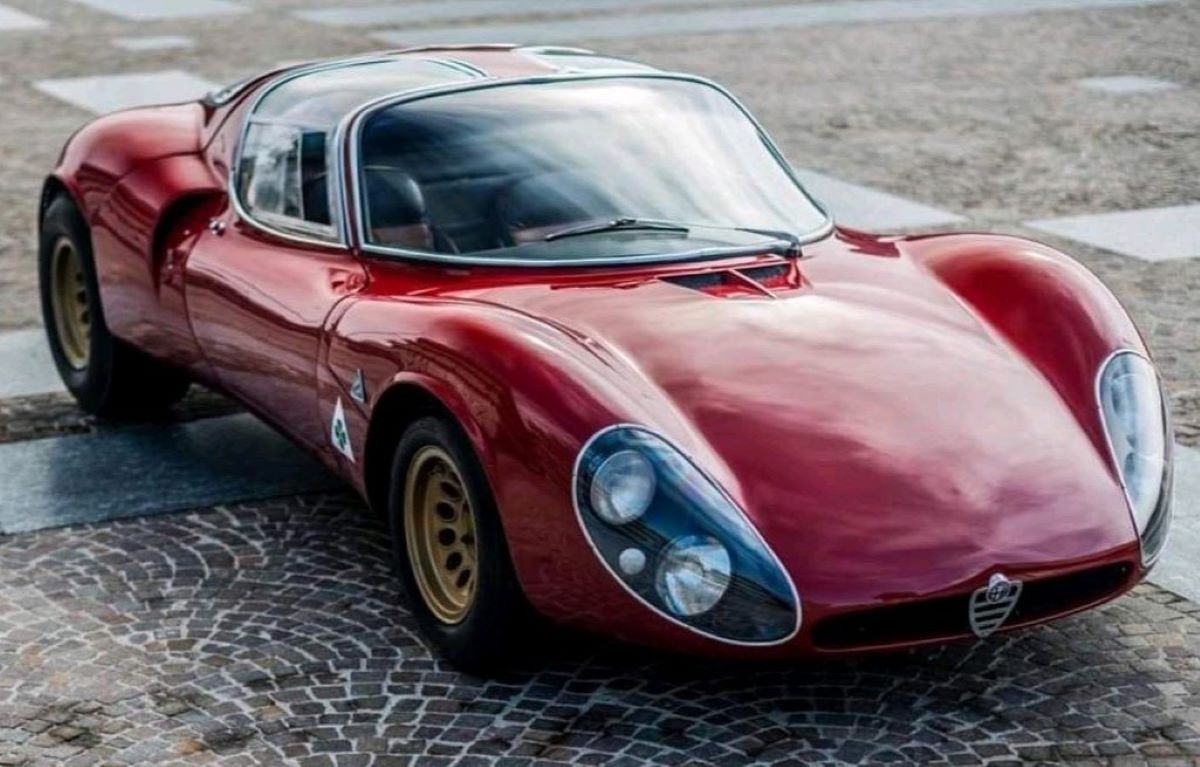 Alfa Romeo 33 Stradale