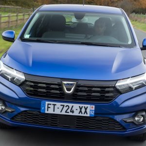 dacia sandero elettrica