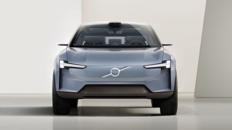 Volvo EX90