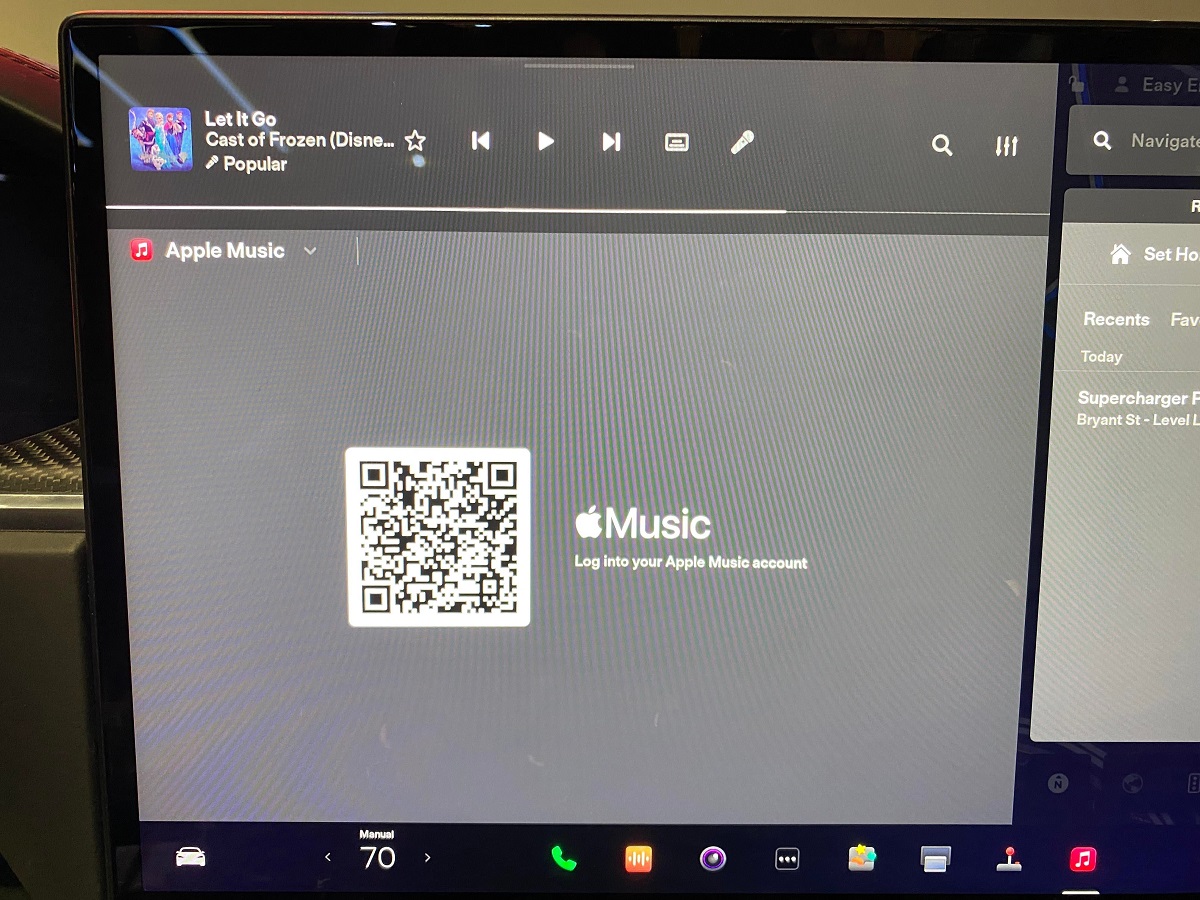 001-Tesla-Apple-Music-in-the-new-software-update
