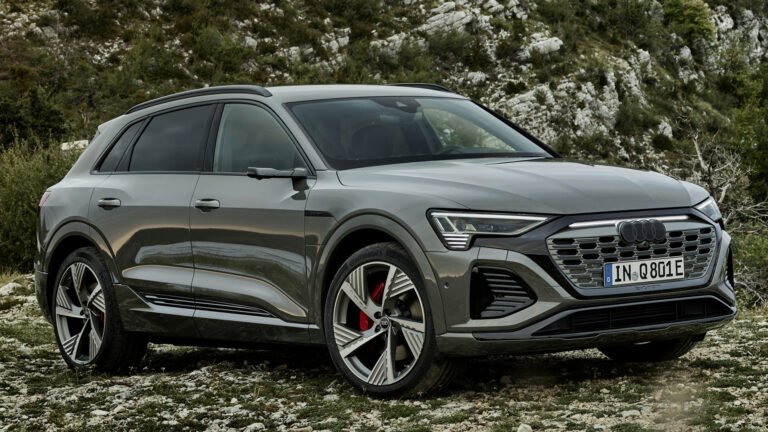 interni Audi Q8 e-tron