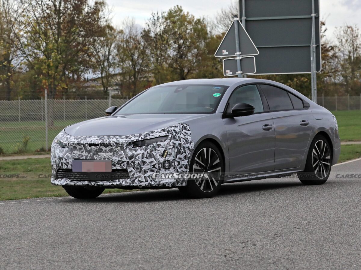 Peugeot 508 restyling 2023