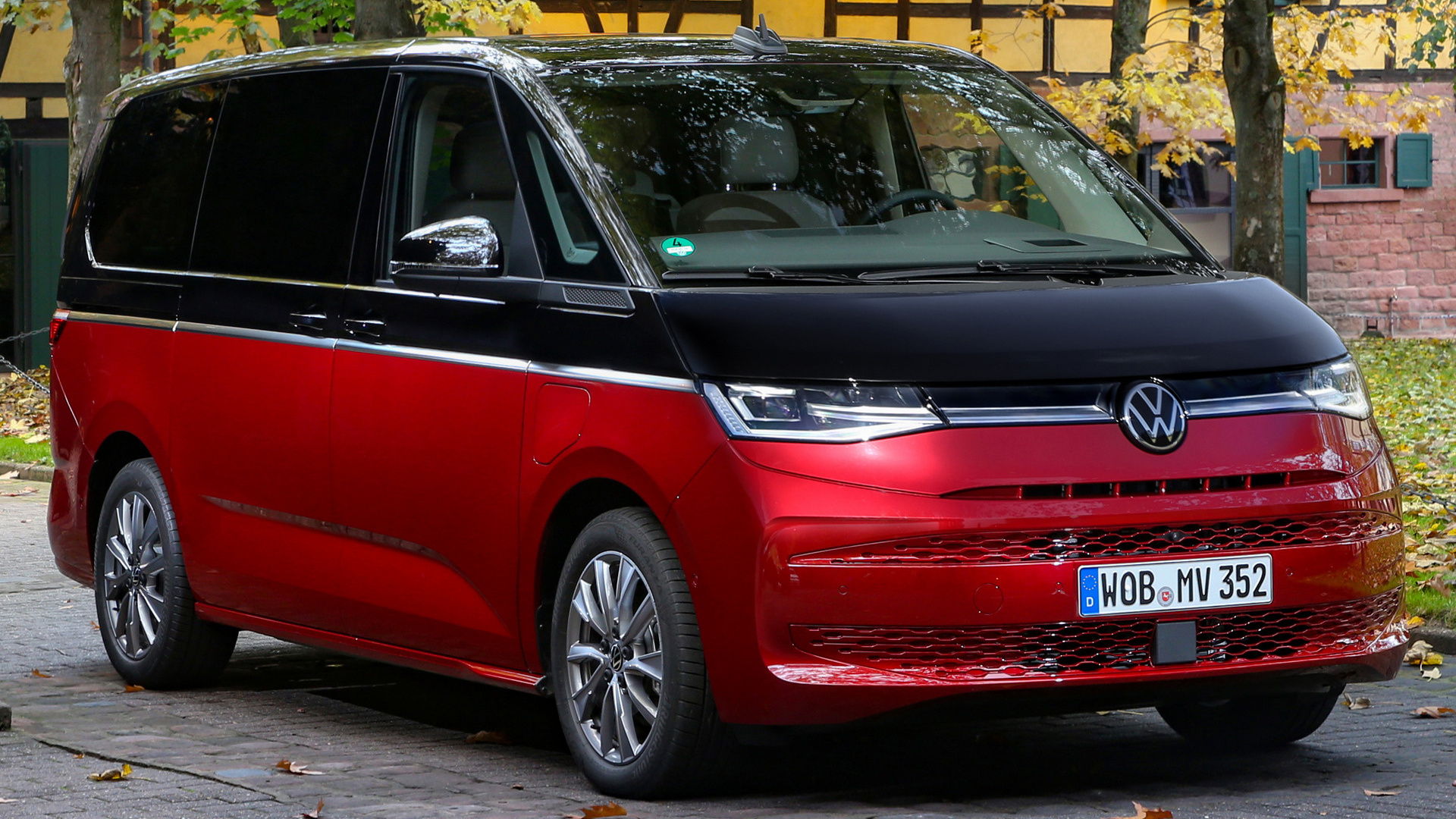 Volkswagen Multivan ibrido plug-in caratteristiche