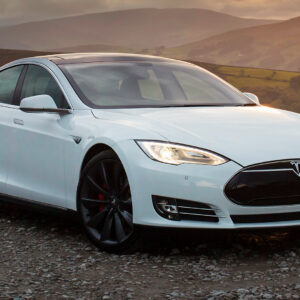 Le auto elettriche di Elon Musk