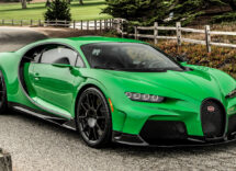 bugatti chiron 2022 1
