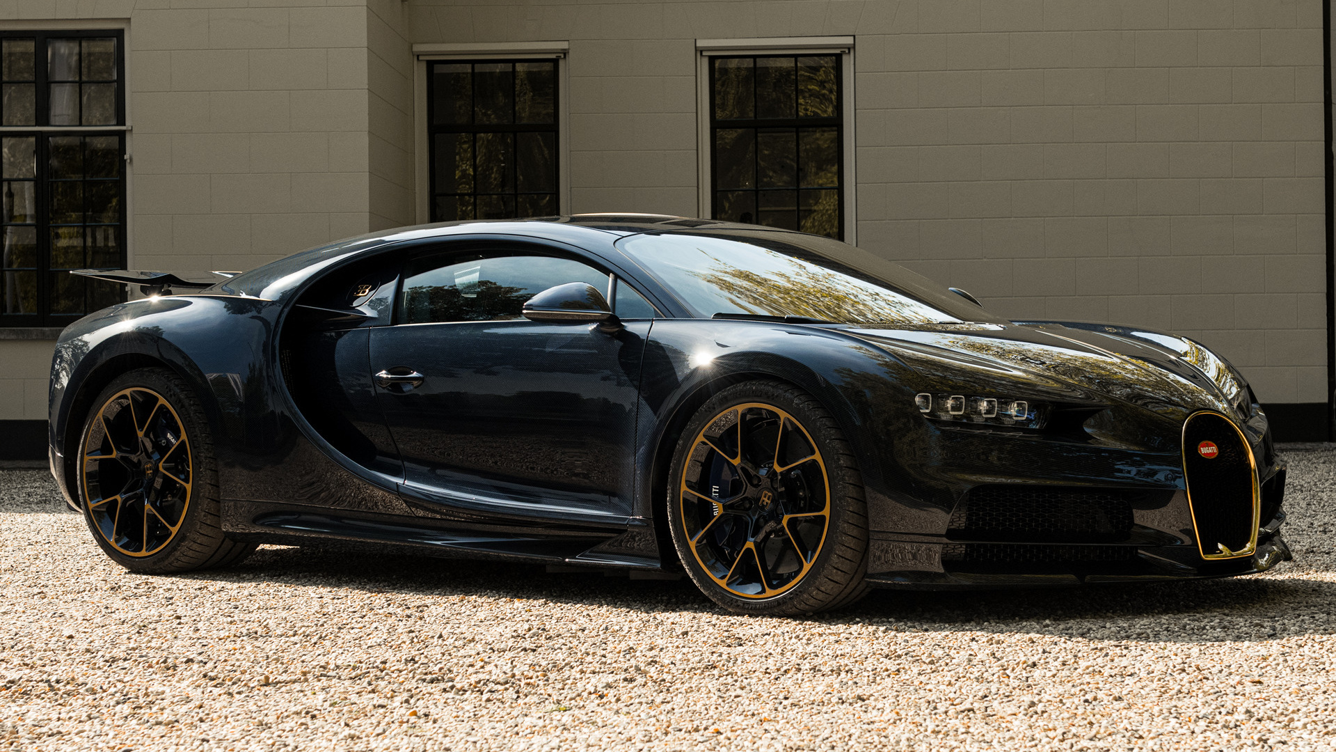 Bugatti Chiron 2022 motori