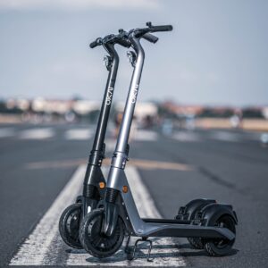 cambiare ruote monopattino elettrico