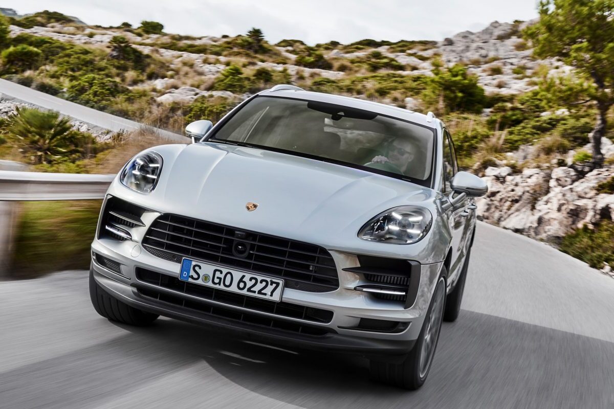 Porsche Macan elettrica uscita prezzi