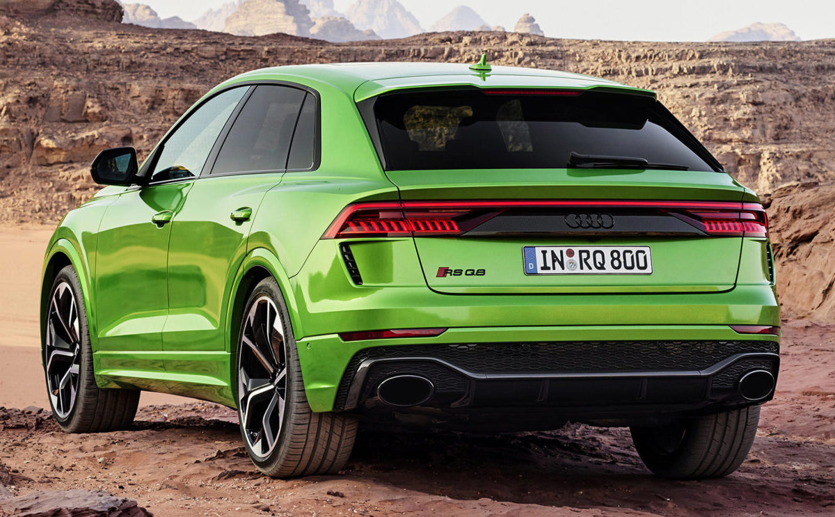 Audi RS Q8 esterni