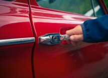 come proteggere auto dalle sportellate