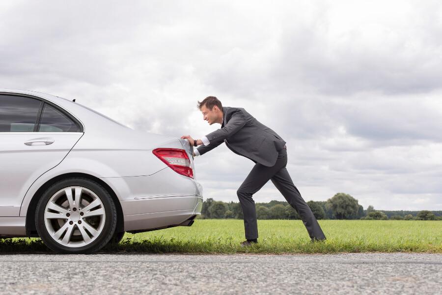 come avviare auto con batteria scarica senza cavi consigli