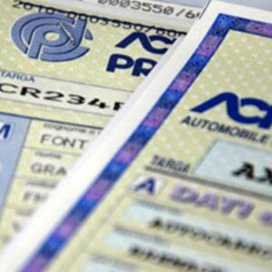 come leggere il libretto dell'auto