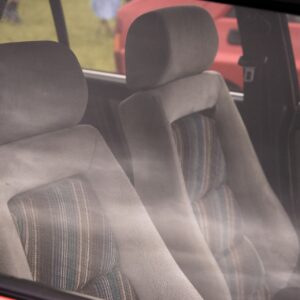 come pulire sedili auto in tessuto