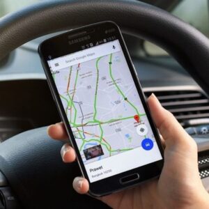 perché google maps non parla in auto