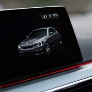 come pulire schermo touch auto